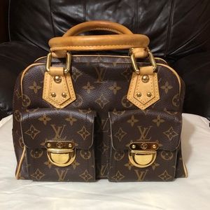 Louia Vuitton Manhattan PM.